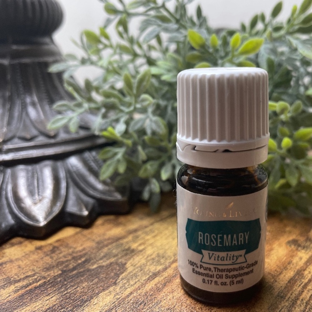 NEW ROSEMARY VITALITY-NEW 5ml Young Living (there are 2 but this is for 1)